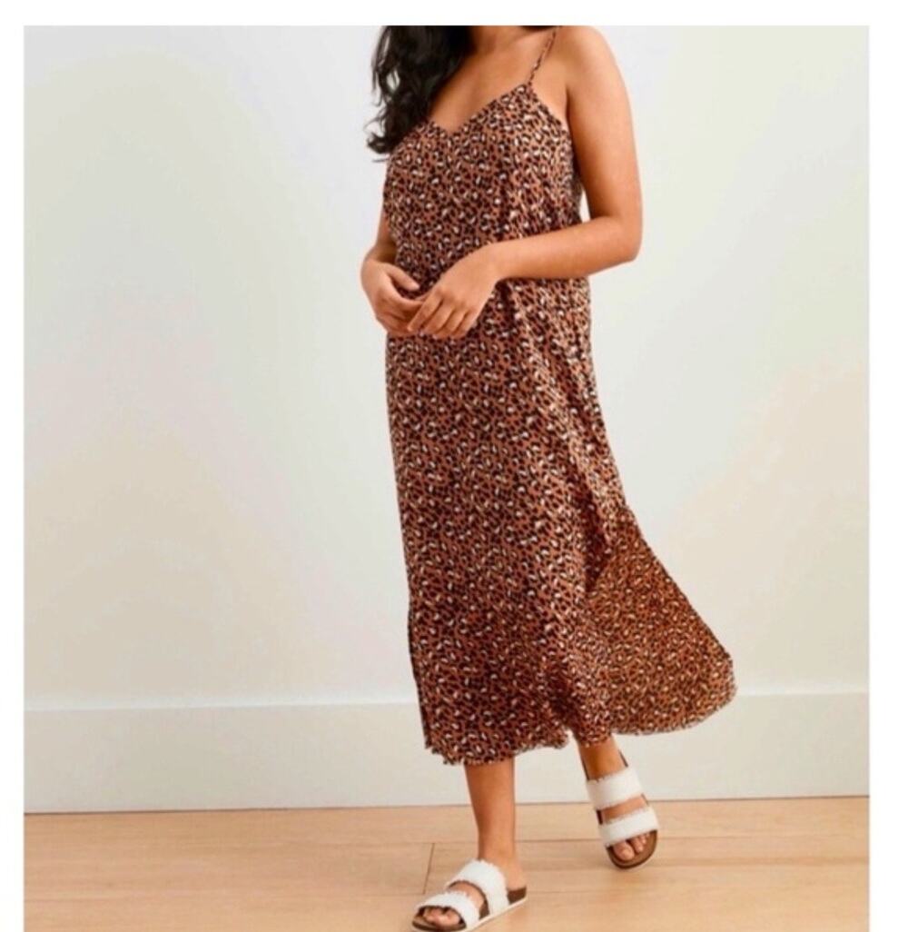 Aerie Leopard Print Midi Satin Slip Size: L